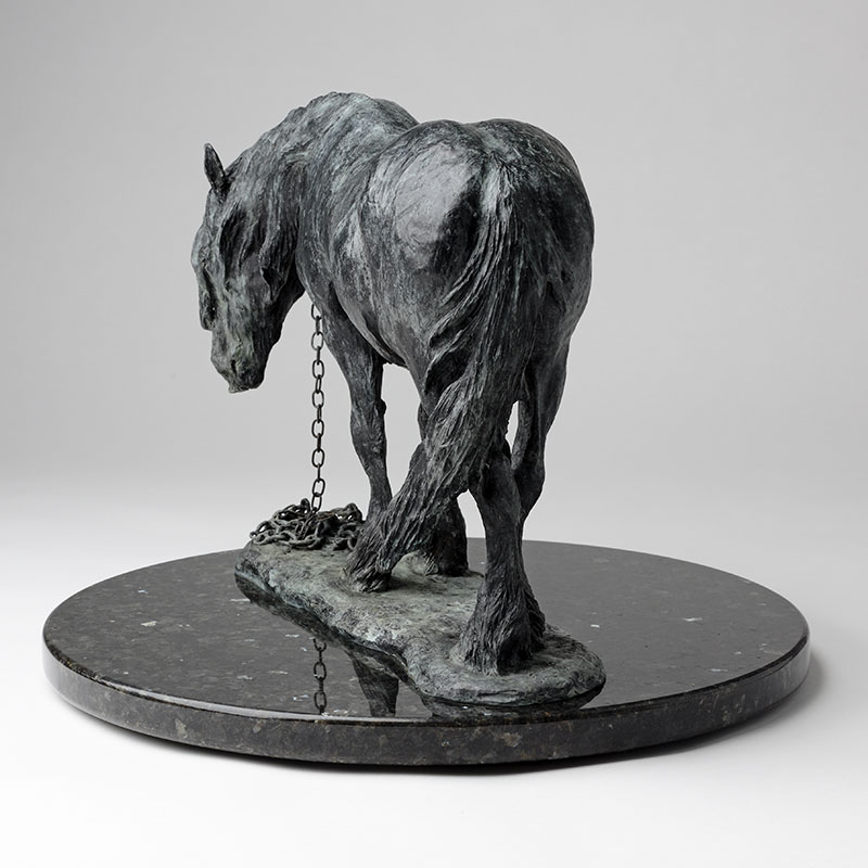 Bronze horse sculpture 'Bad Weather' by Belinda Sillars